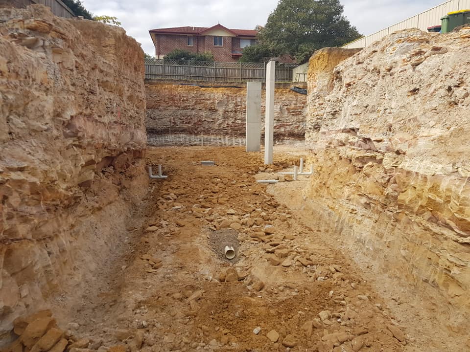 sandstone and clay excavation onsite residential property earthmoving contractors